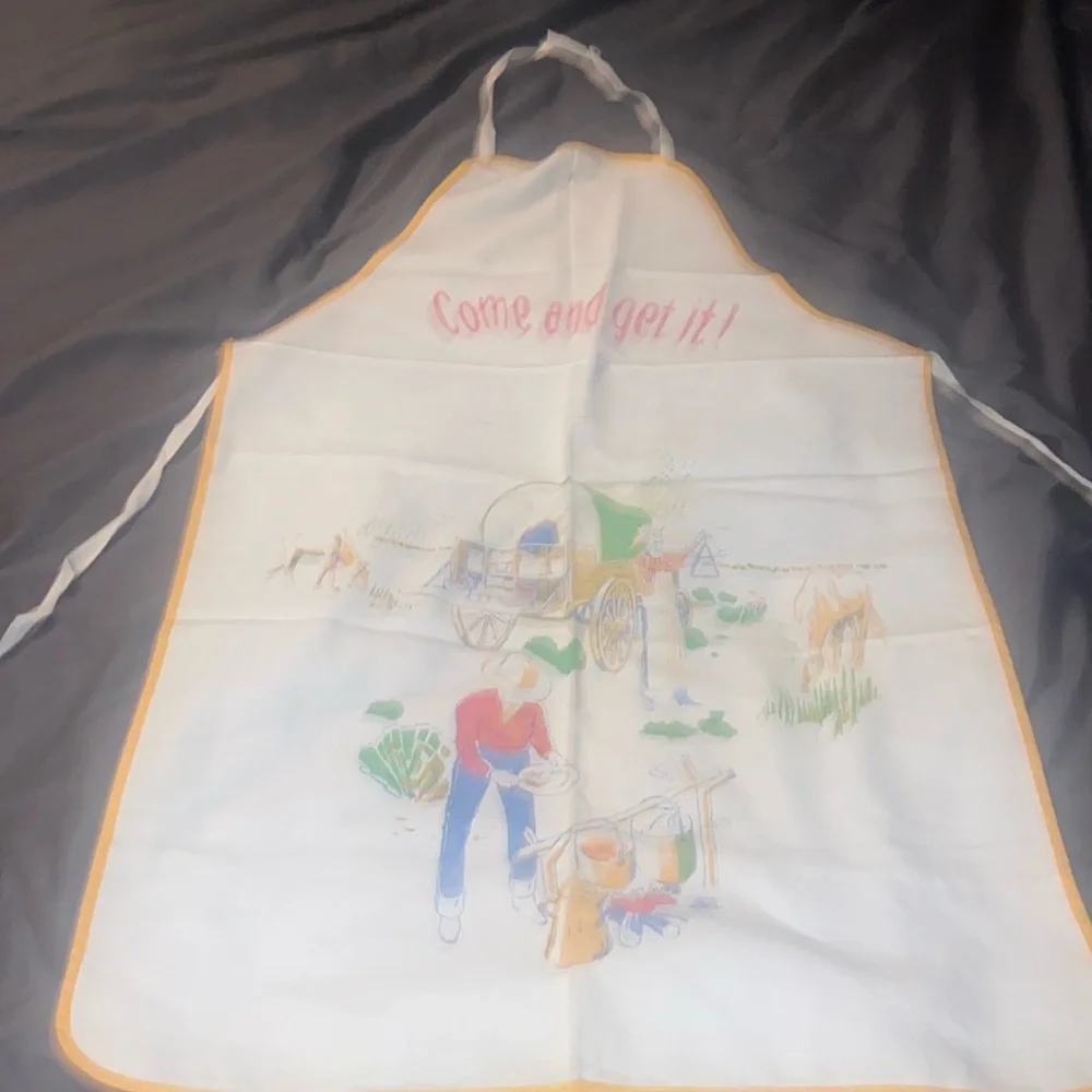 Vintage 1970's Come and Get It! Cowboy chuck wagon apron.